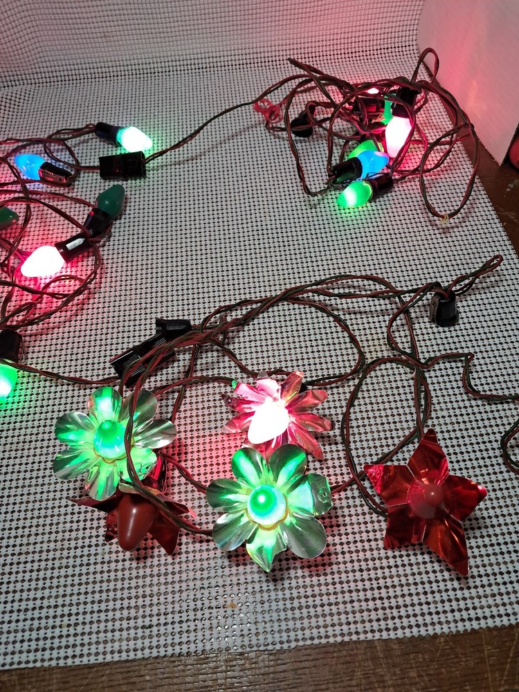 Gilbert Vintage C7 Christmas Light Strings 3 Sets 7 Sockets Per String, 11' 4"