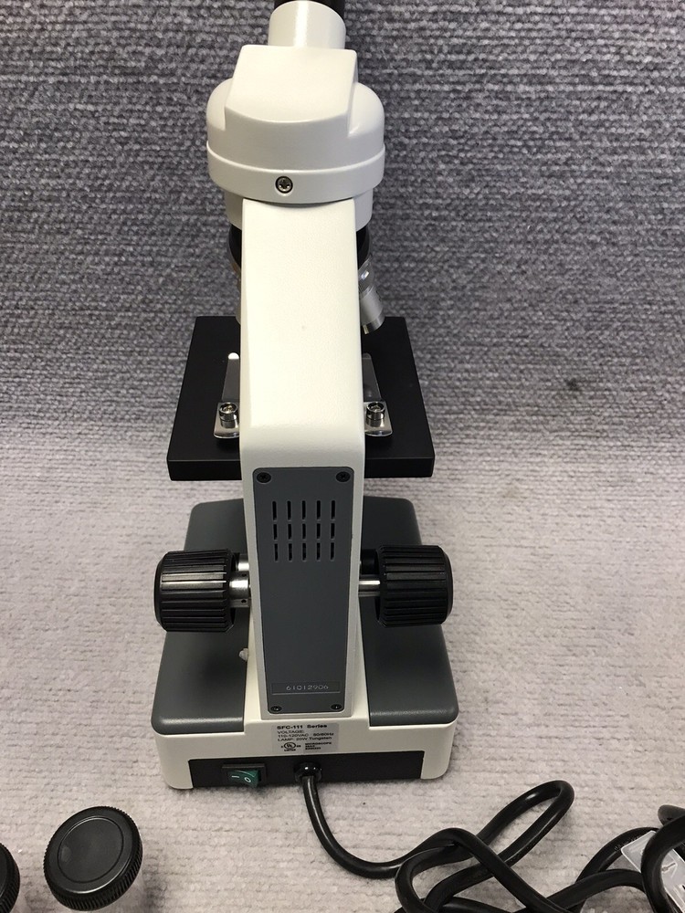 Boreal Compound Light Microscope SFC 111 Series 3 Objectives 4x 10x 100x Student
