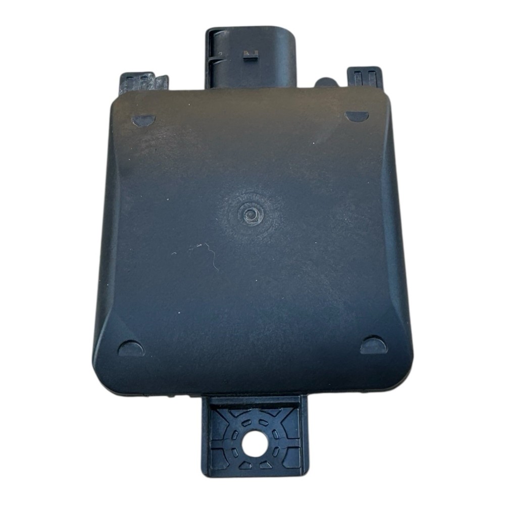 19-21 VOLKSWAGEN JETTA REAR RIGHT SIDE BLIND SPOT RADAR SENSOR MODULE W BRACKET
