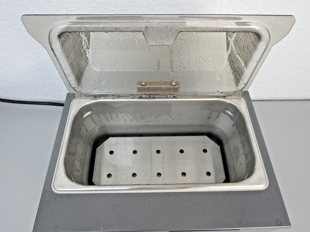 Polyscience WBE05A11B 5L Digital Water Bath, 120V