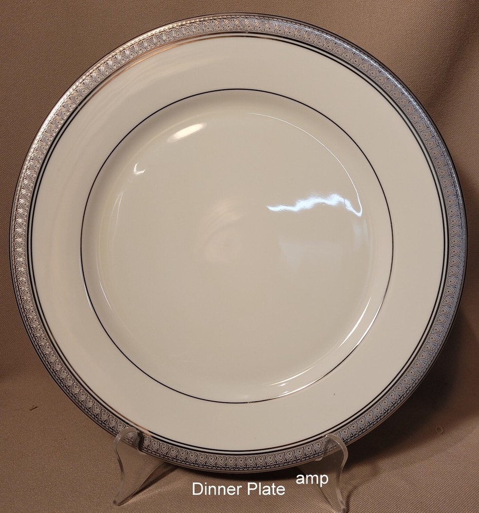 Mikasa Palatial Platinum 5 Piece Place Setting with FRUIT BOWL EXCELLENT!