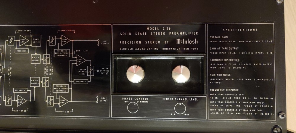 McIntosh C26 Solid State Preamplifier and Cabinet - Black/Walnut (1974)