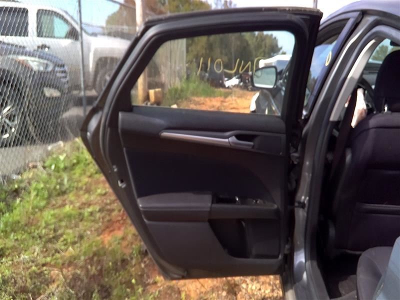 FUSION 2013 High Mounted Stop Light 1037501561