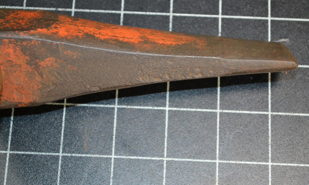 CUT DEVIL - #8064-26 - COLD CHISEL WITH THE ORIGINAL HANDLE