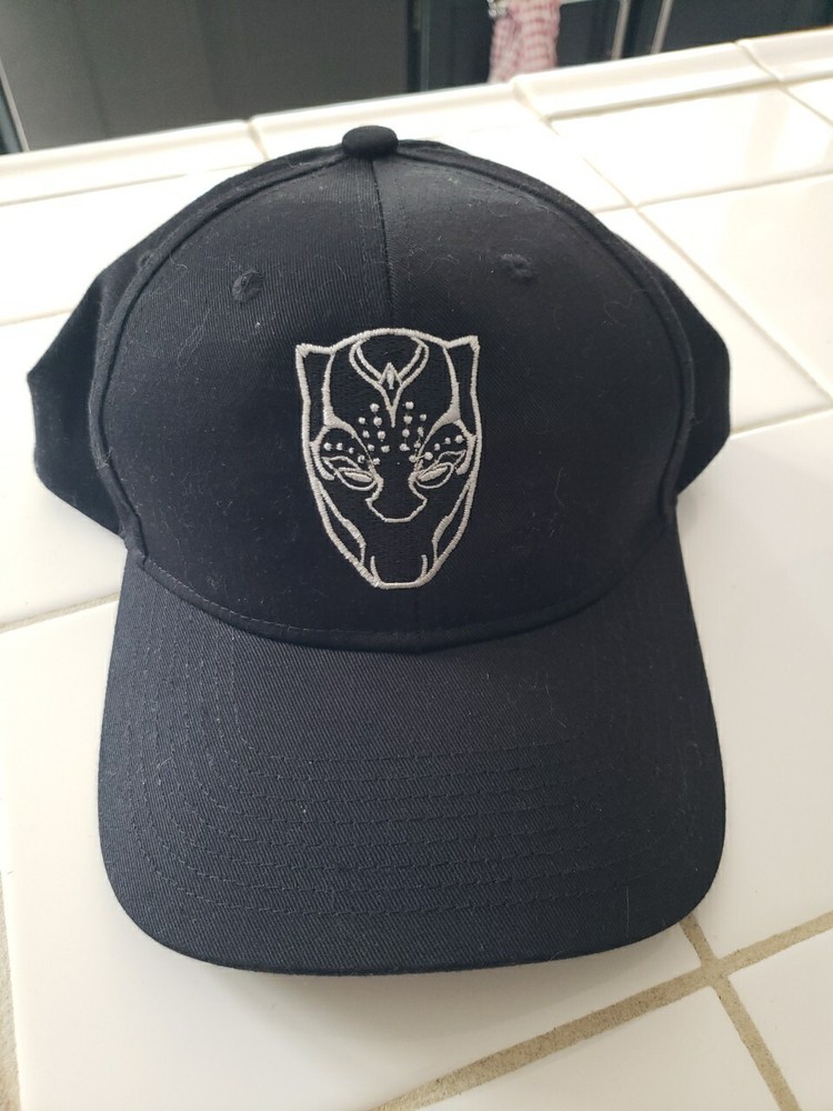 BLACK PANTHER: WAKANDA FOREVER- MARVEL STRAPBACK HAT