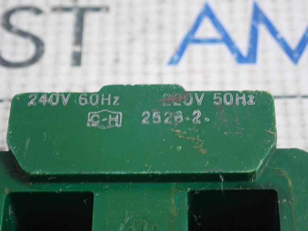 CUTLER HAMMER COIL 2526-2 240V VOLT SIZE 2