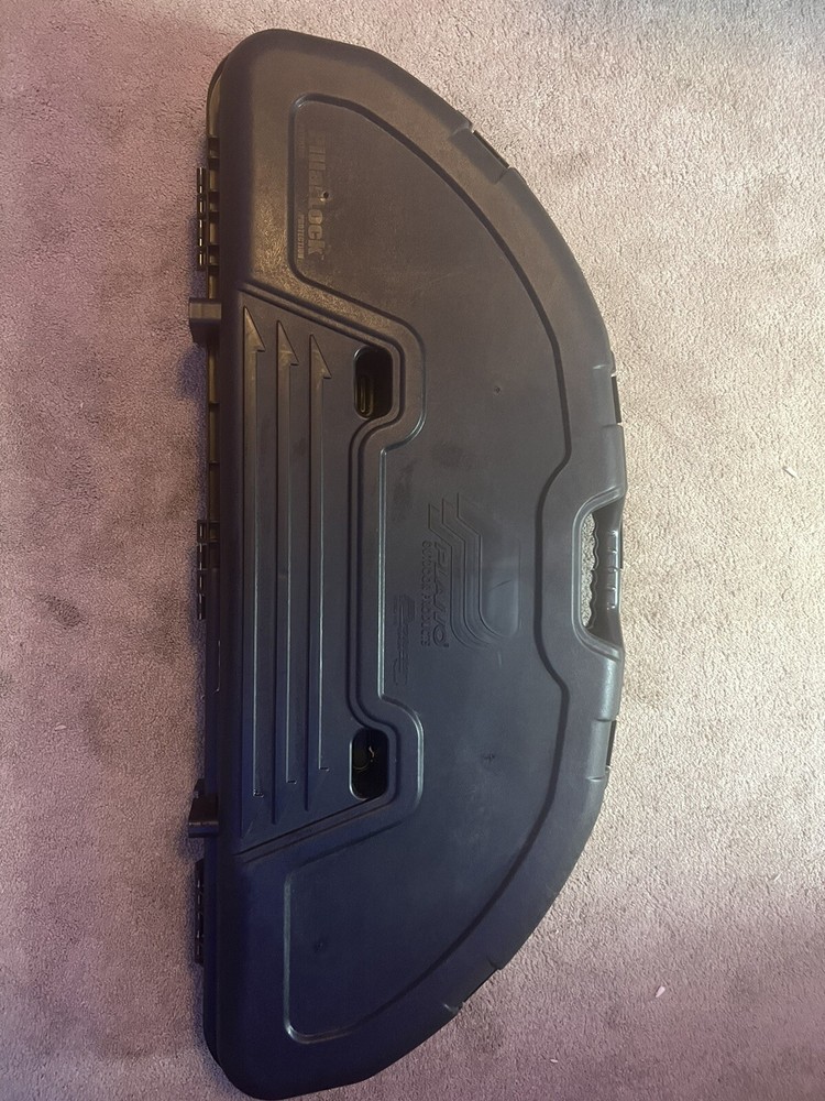 Plano Compound Bow Case