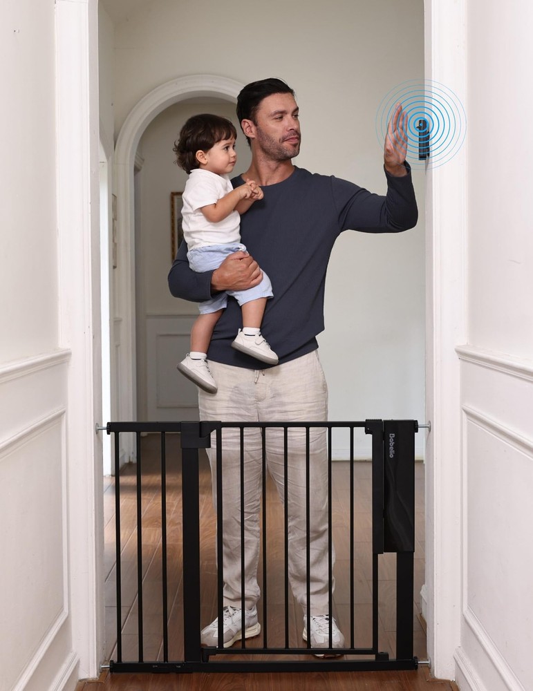 Babelio Smart Baby Gate 26.3-37.8" Auto-Close Sensor