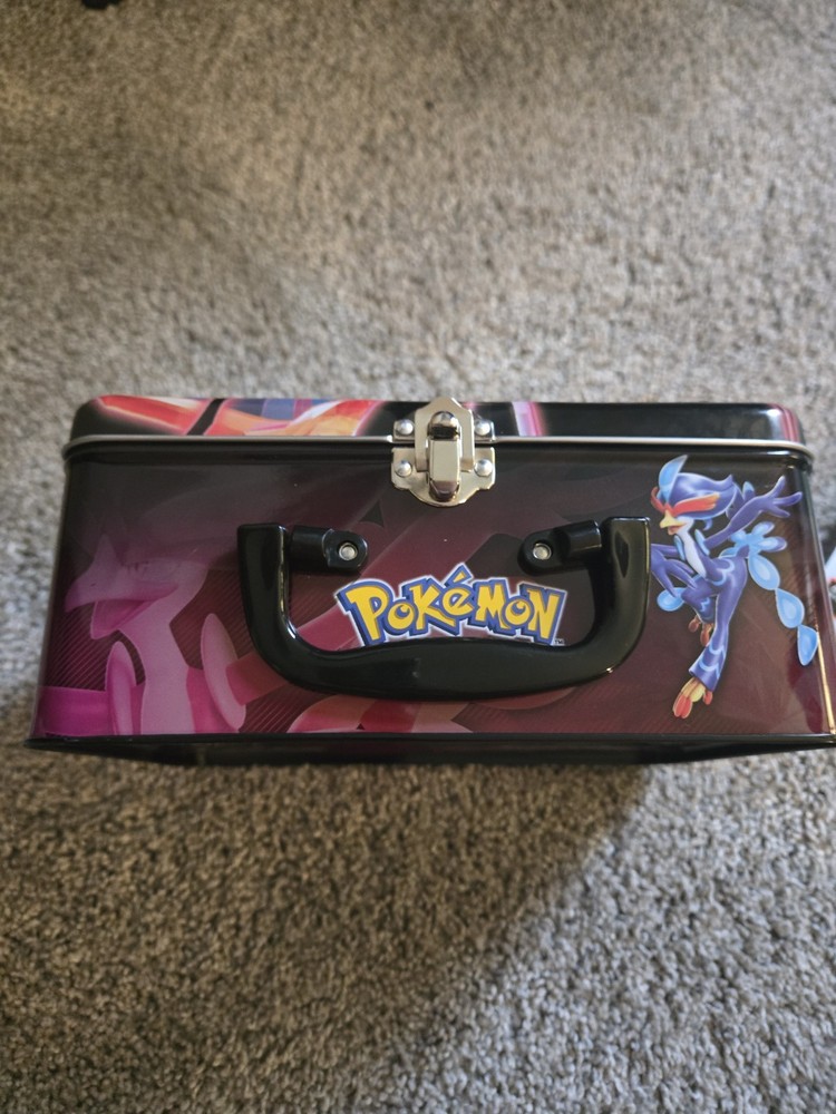 2 Poke'mon lunchbox tin empty slightly damaged