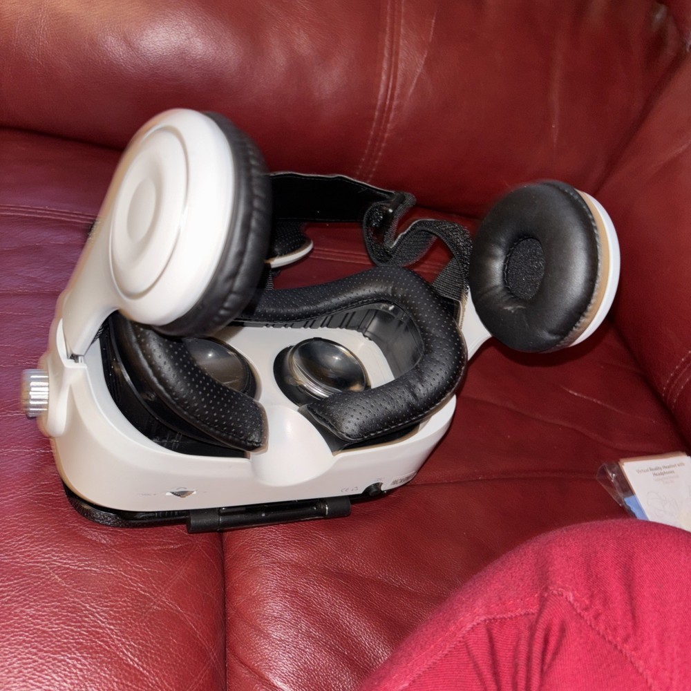 Virtual Reality Headset New Never Used