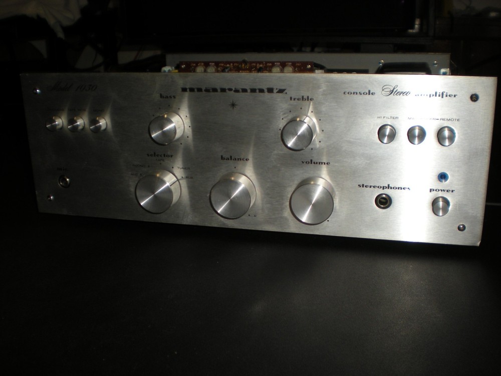 Marantz 1030 ( Restored )