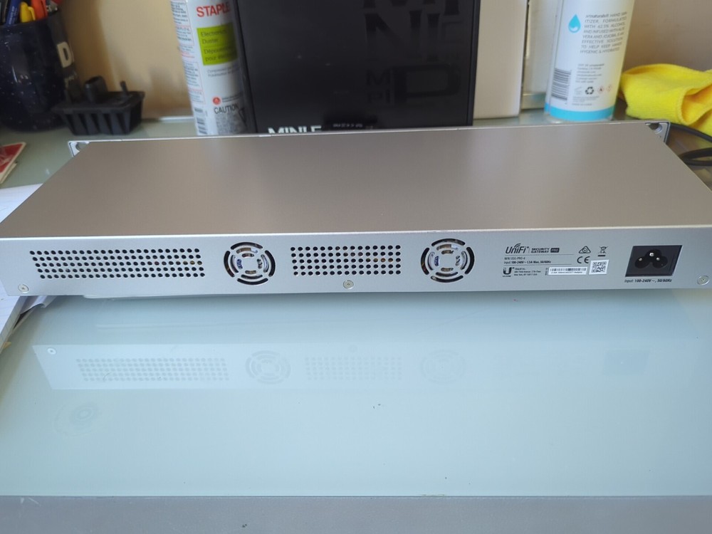 Unifi USG PRO 4