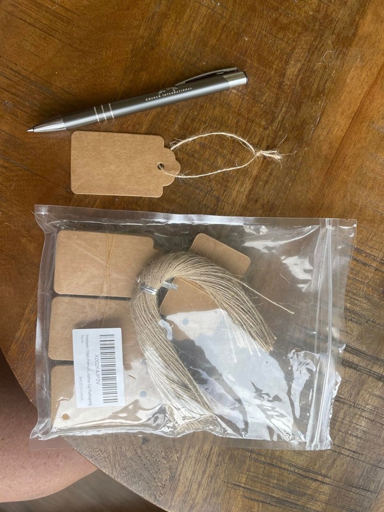 Gift Tags,200 Pcs Kraft Paper Gift Tags with String Vintage Gift Tags Brown