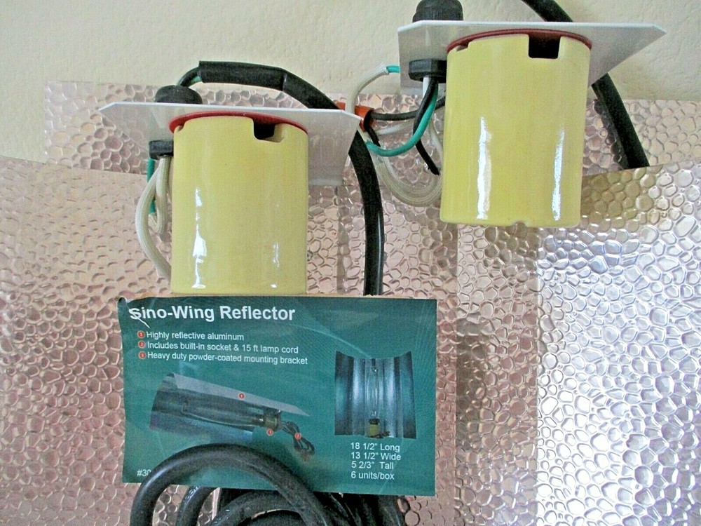2 each SINOWELL 400W HPS & MH Grow Light Bulbs, Wing Reflector, Timer, Rollers