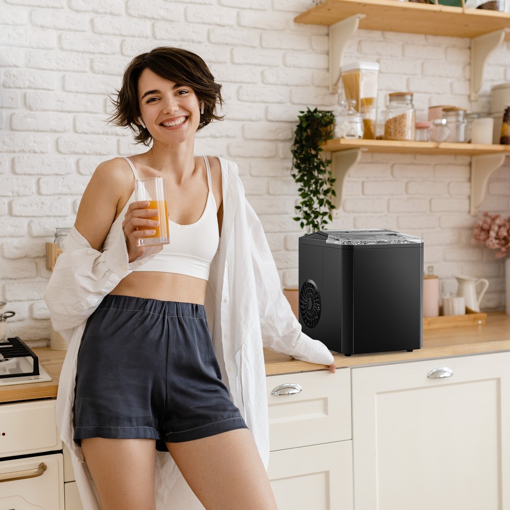 Portable Ice Maker with Self-cleaning Function - Ready in 6 Minutes for 9 Cubes