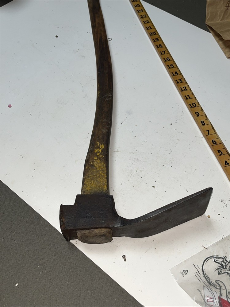 Adz With Original Handle ￼