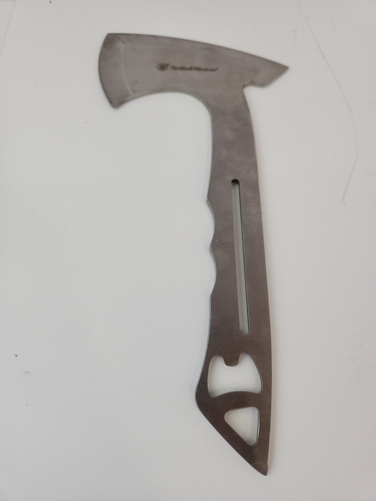 Smith And Wesson Hawkeye Throwing Axe
