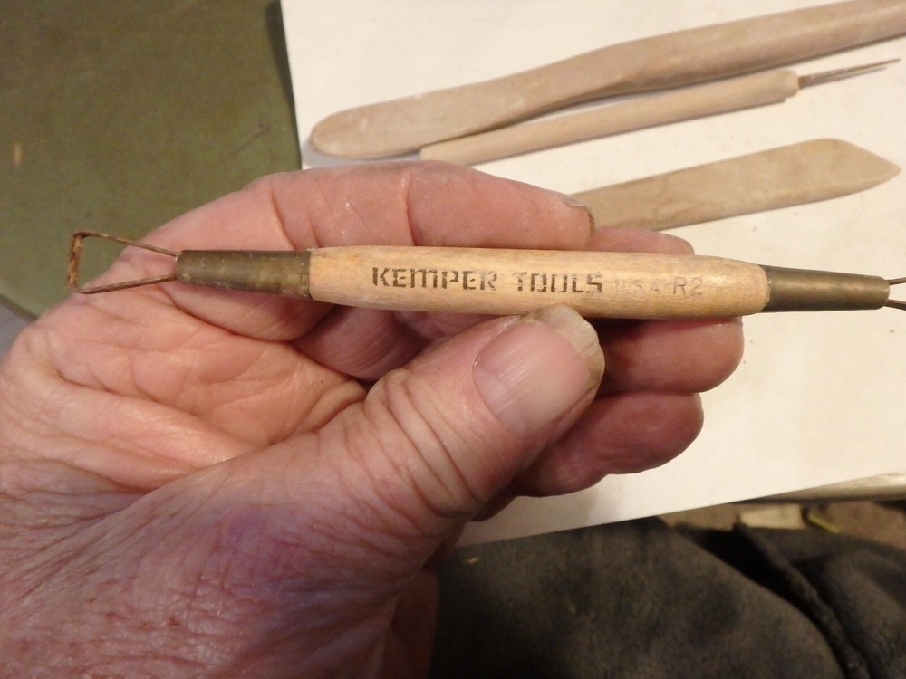 7X-4 pottery making tools- wood handles one marked KEMPER TOOL
