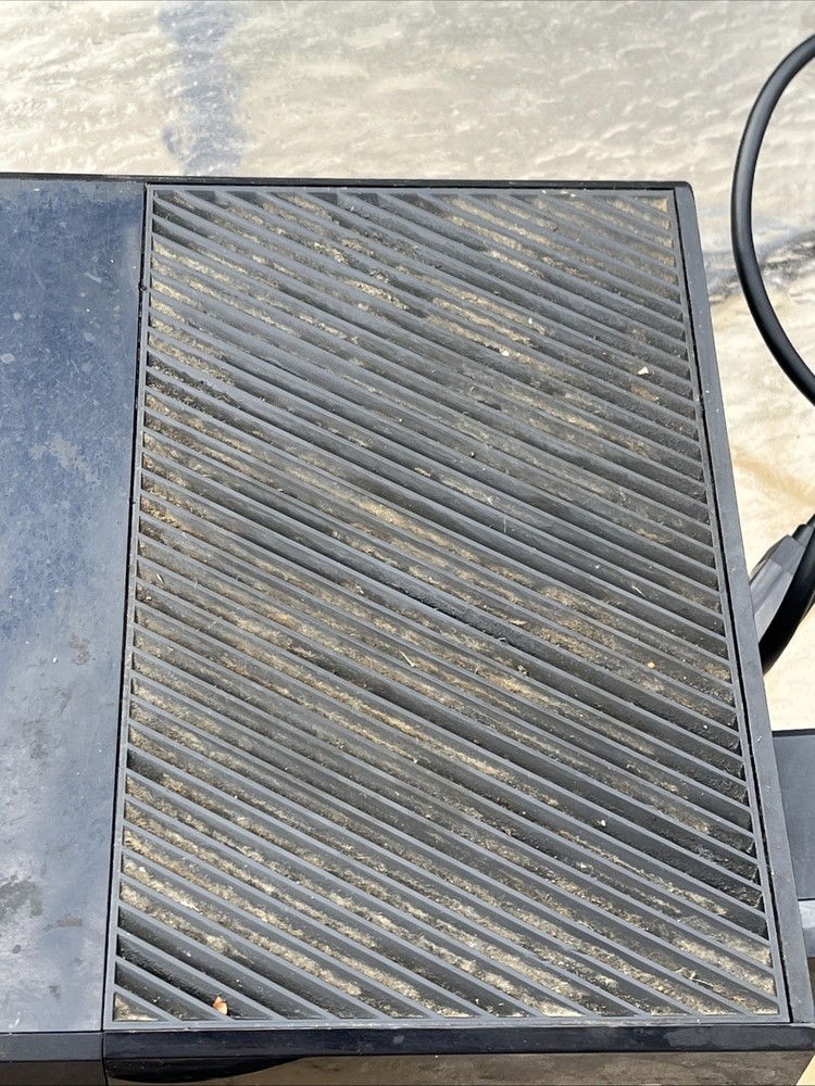 500GB Microsoft Xbox One - 1540