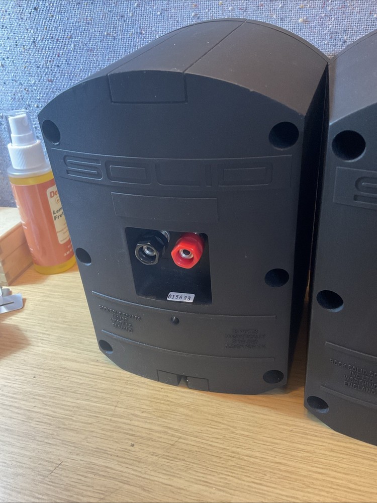B&W Rock Solid Sounds Speaker Pair Worthing England