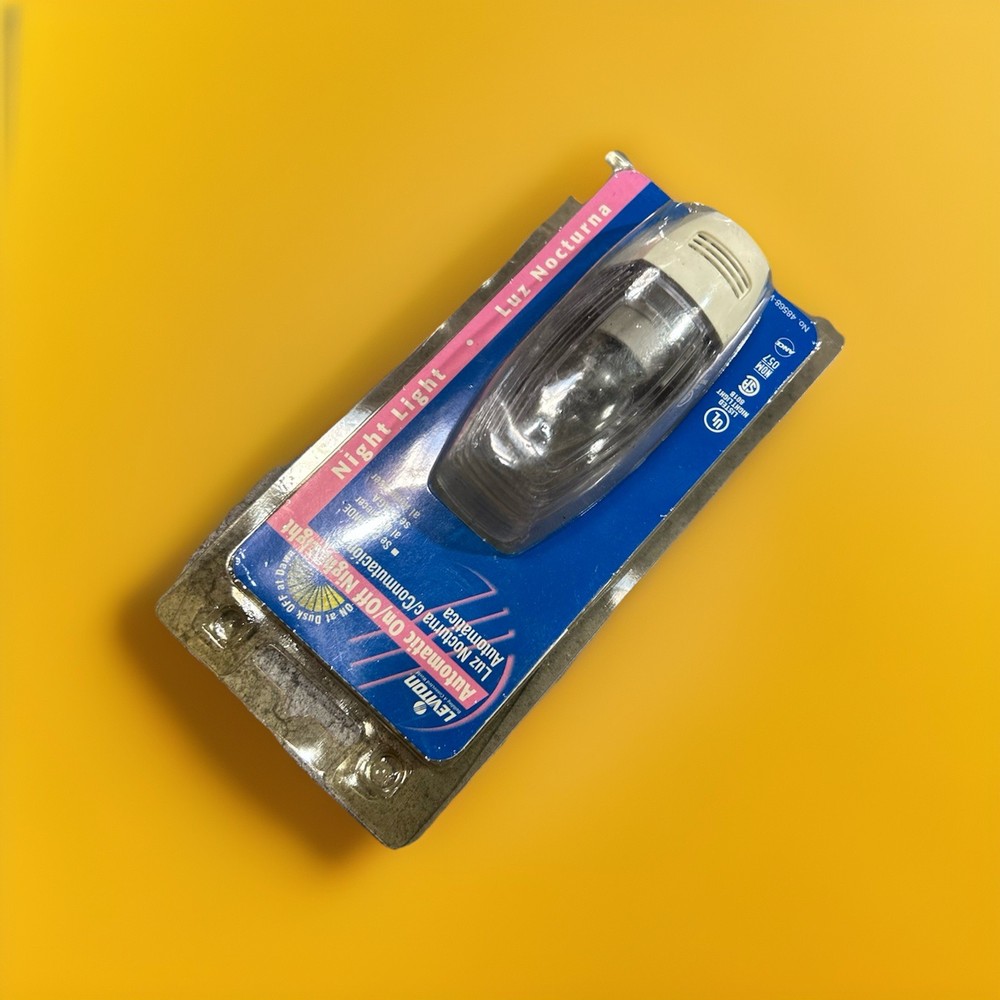 🔥Leviton 48568-W Automatic On/Off Night Light ~ 9 Units