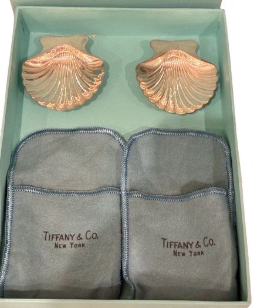 Pair Tiffany & Co. Makers Sterling Silver Footed Shell Dishes Style 22479L Box