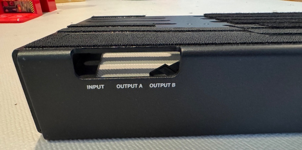 PRE-OWNED | Boss BCB-1000 Pedalboard