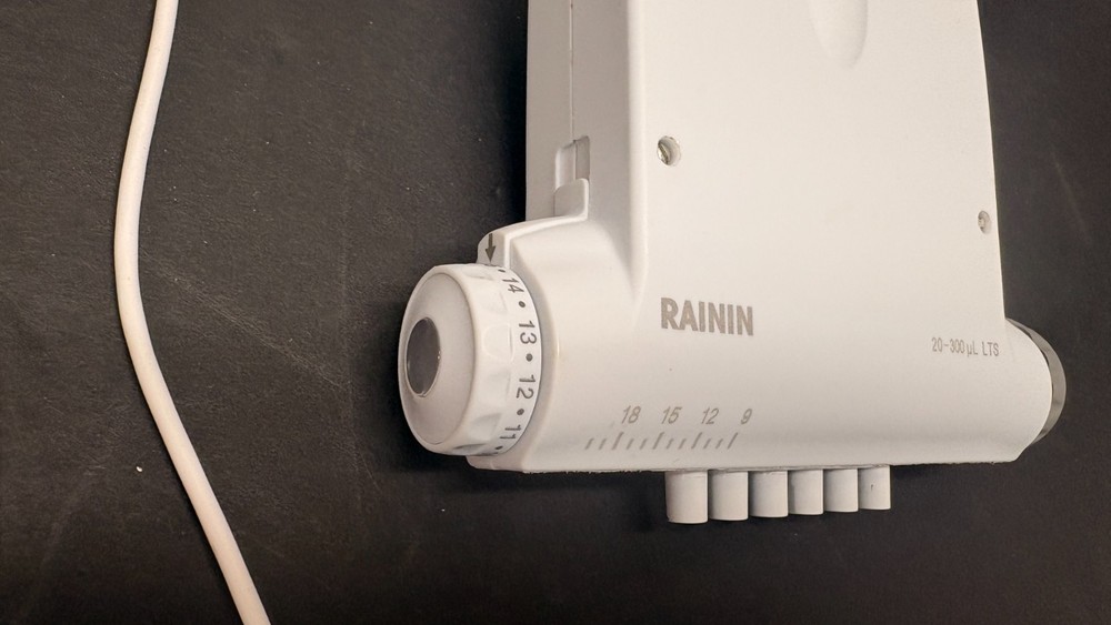 Rainin E4 XLS Electronic Pipette 20-300uL LTS
