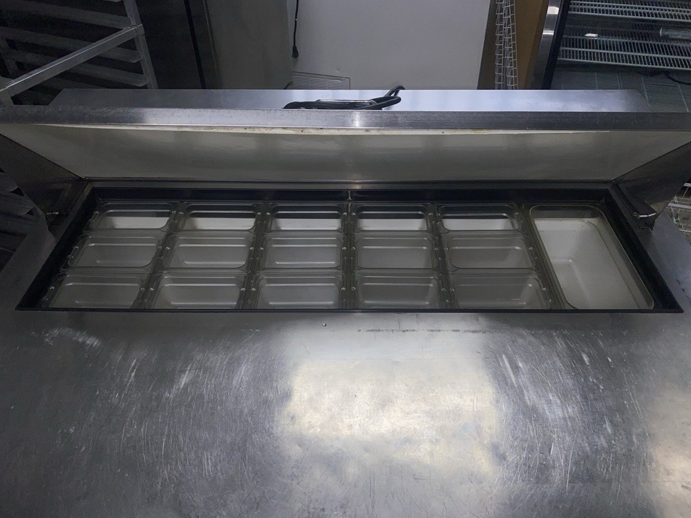 True 2 Dr., 4’ Sandwich Prep Table, Runs Great!