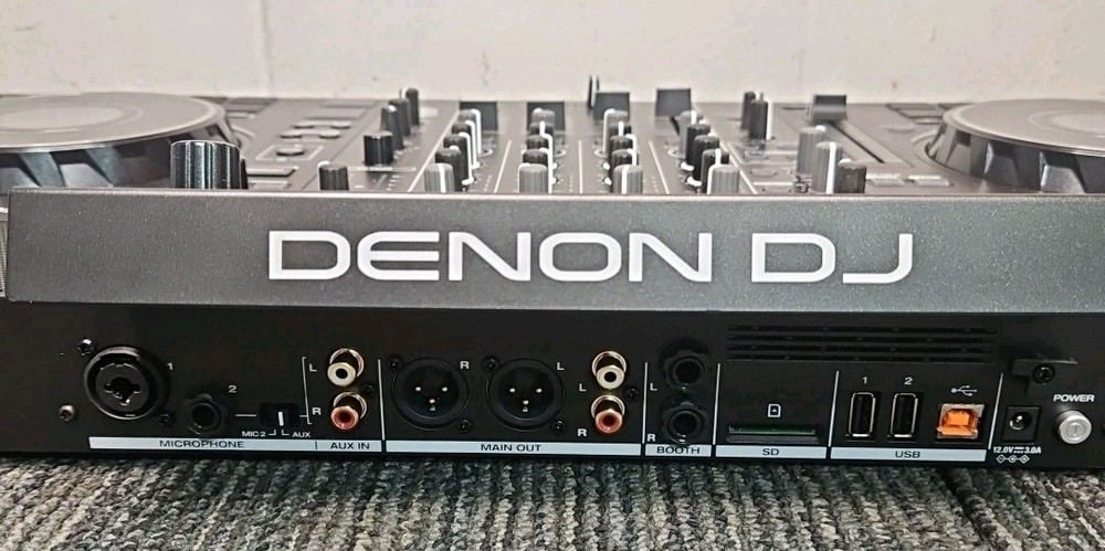 Denon DJ JP21 SC Live 4 Standalone DJ Controller System
