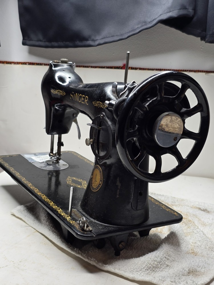 1950 singer sewing machine