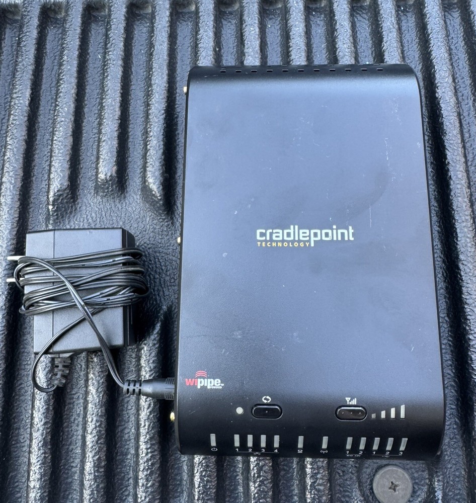 Cradlepoint MBR1400 Router with AC adapter Bundle