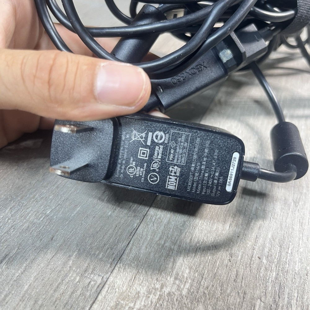 Microsoft XBox 360 Kinect Sensor 1414 Genuine + POWER CORDS!