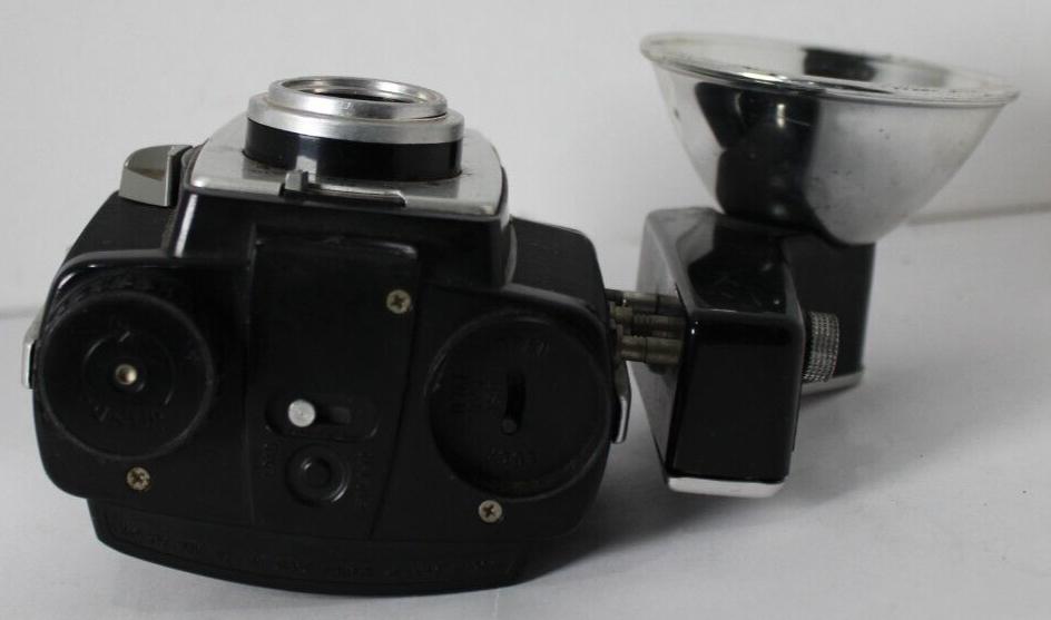 Vintage Kodak Brownie Reflex 20 with External Attached Flash - Untested