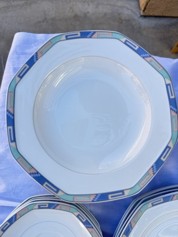 Christopher Stuart Southwest Porcelain Dinnerware Serve 4 (20 pieces )