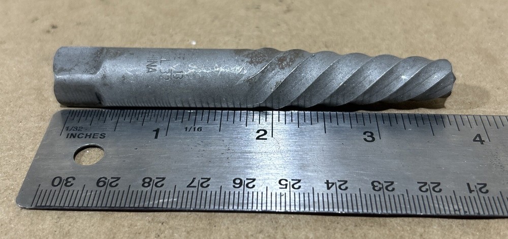 “NO.6” Screw Extractor Use Drill 13/32 Unbranded