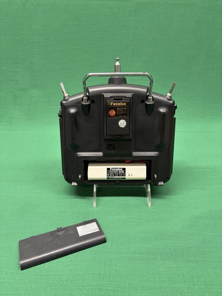 Futaba T9CAP PCM1024 Computerized Airplane System Transmitter with Manual