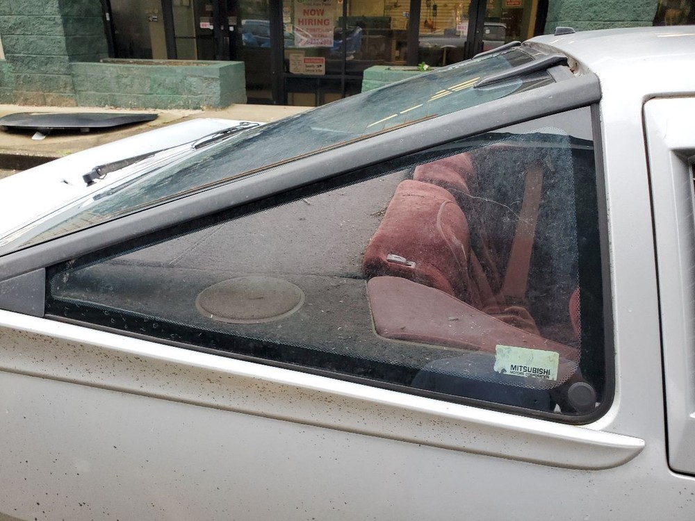 1987 Chrysler Conquest OEM Antenna Control Module MB358975