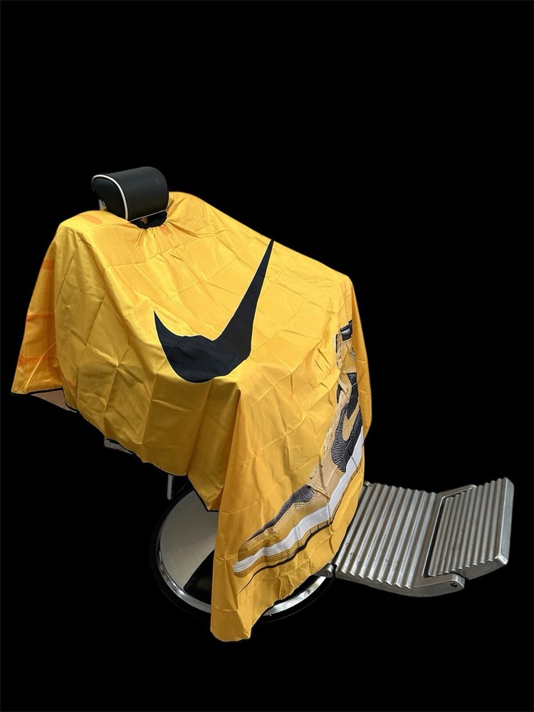 BARBER CAPE PROFESSIONAL