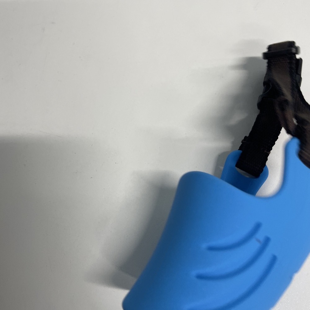 Anti Bite Duck Mouth Muzzle Adjustable Small Snout circumference 6"x 2-3.5" Leng