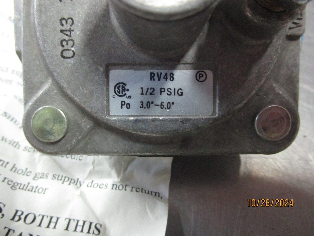 Maxitrol RV48 Propane Regulator New