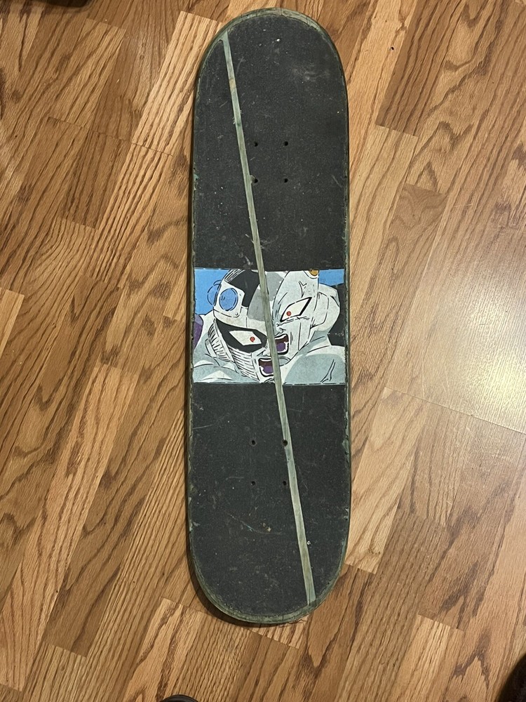 🔥 Johnny 5 Short Circuit Skateboard Thrashed Wall Decor Art 80s Robot Five