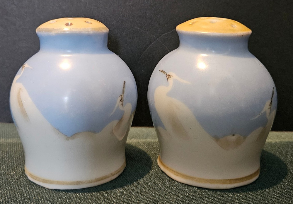 Nippon Crane Pattern Salt and Pepper Shakers - No Corks