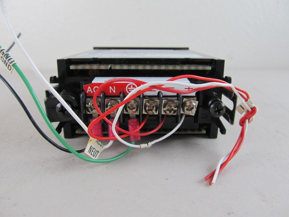 Newport Controller Temperature Pyrometer 267B-PC3