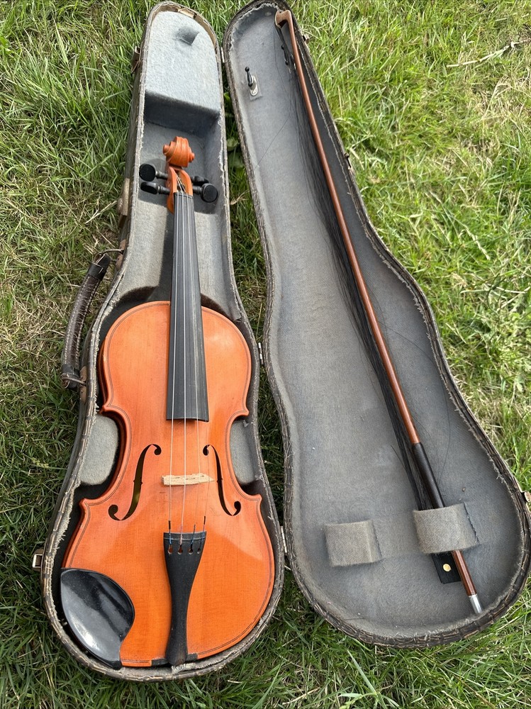 Reghin Romania Violin