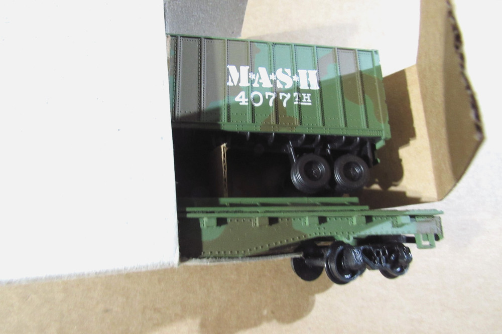 BACHMANN HO SCALE MASH 4077TH ARMY TRAIN SET NEW UNUSED