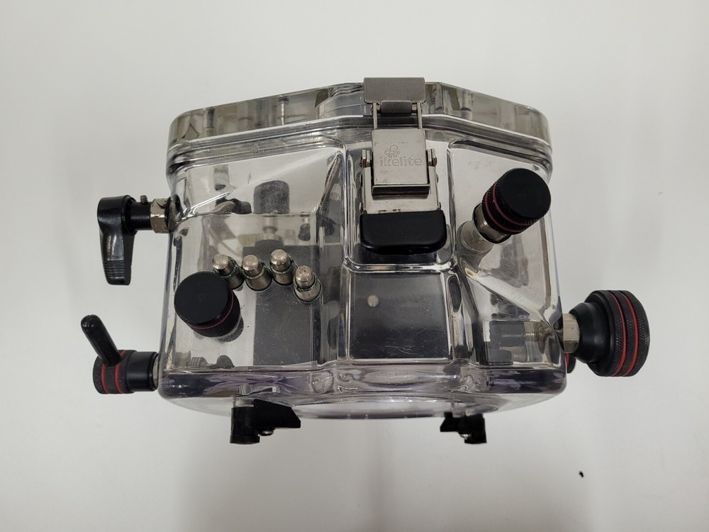 Ikelite Underwater Camera Housing Diving