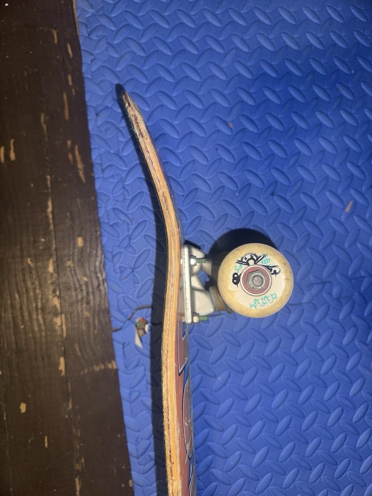 Skateboard