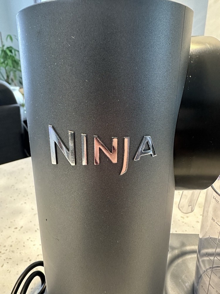Ninja Never Clog Cold Press Juicer