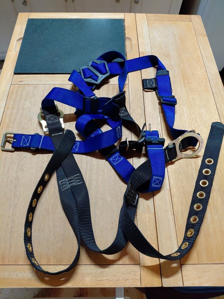 FALL-TECH FALL PROTECTION HARNESS KIT, SIZE: L/XL, 310 LB. CAPACITY